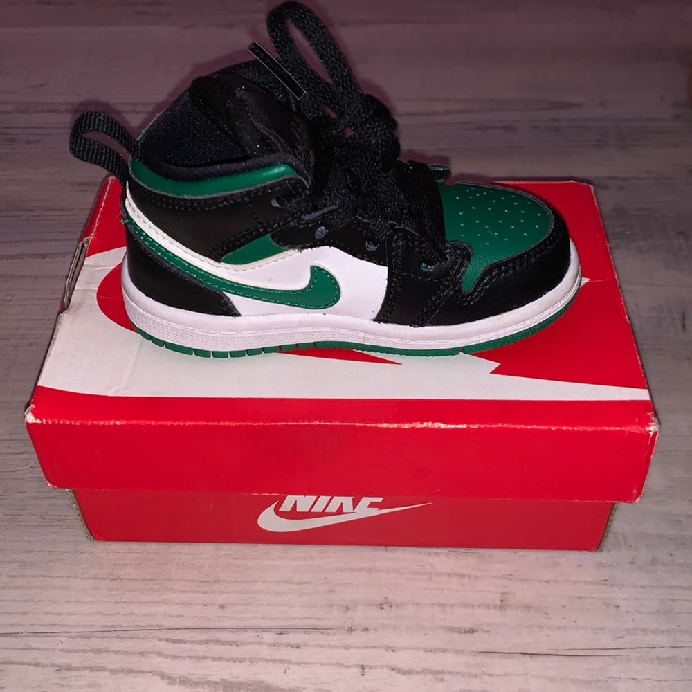 Nike air Jordan 1s